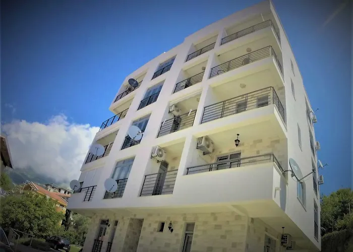 Apartments Becici